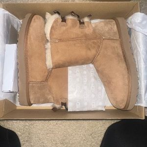 Bailey Bow II Boot